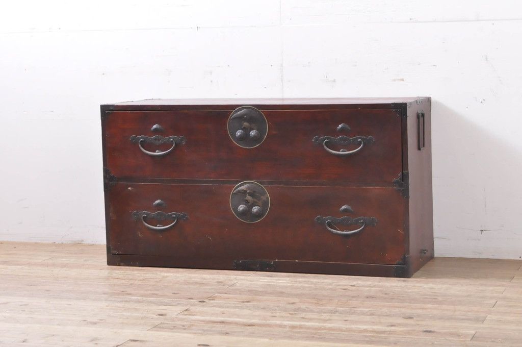 桐製家具 木目調タンス 引き出し付き 婚礼家具の中の和ダンス 総桐