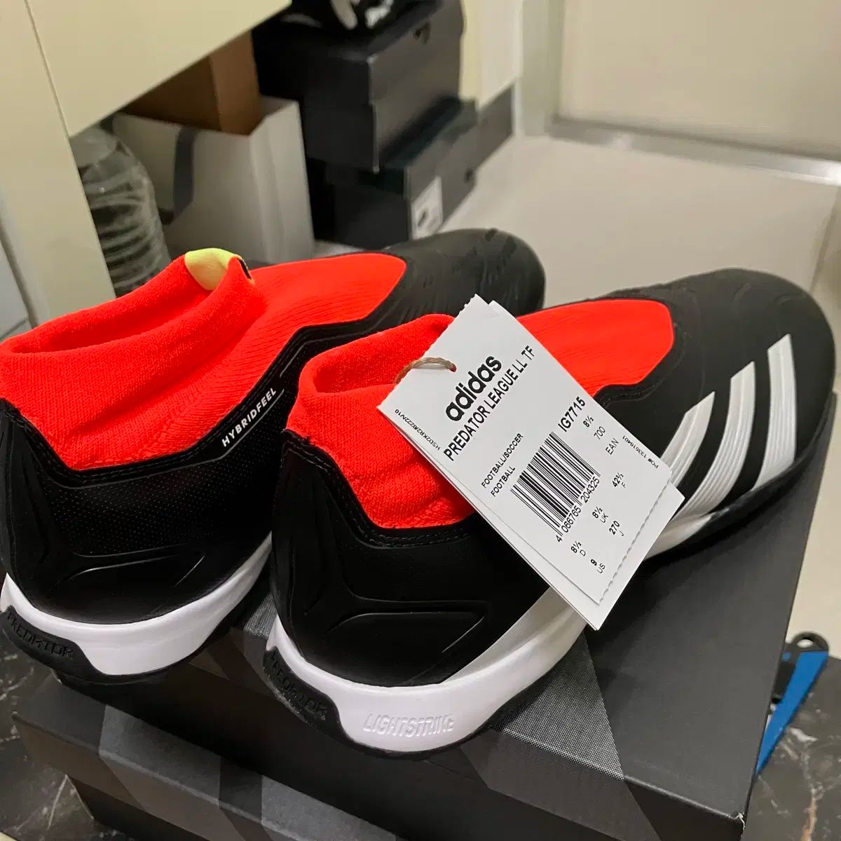 サッカーシューズ 270 adidas(アディダス) プレデター リーグ LL TF