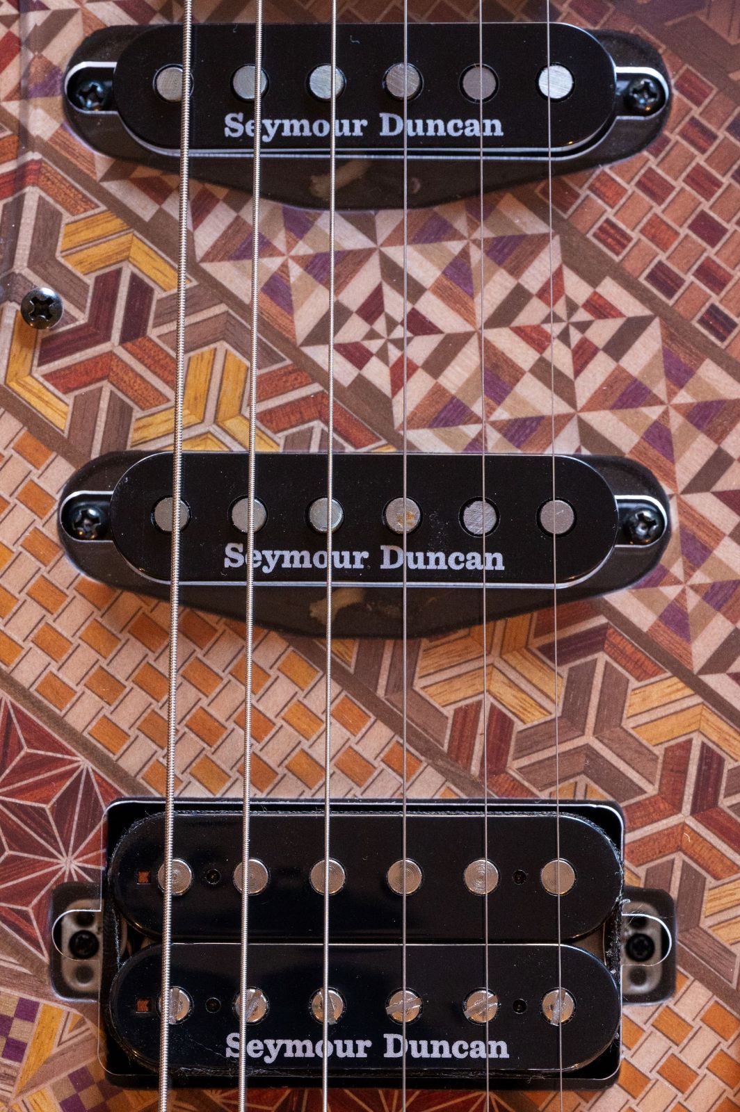 箱根寄木細工楽器 寄木エレキギター Sengoku ＊実用新案登録＊ST 22F