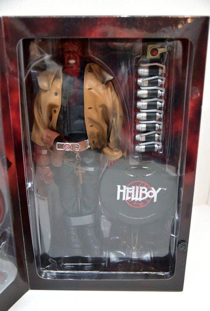 SIDESHOW COLLECTIBLE