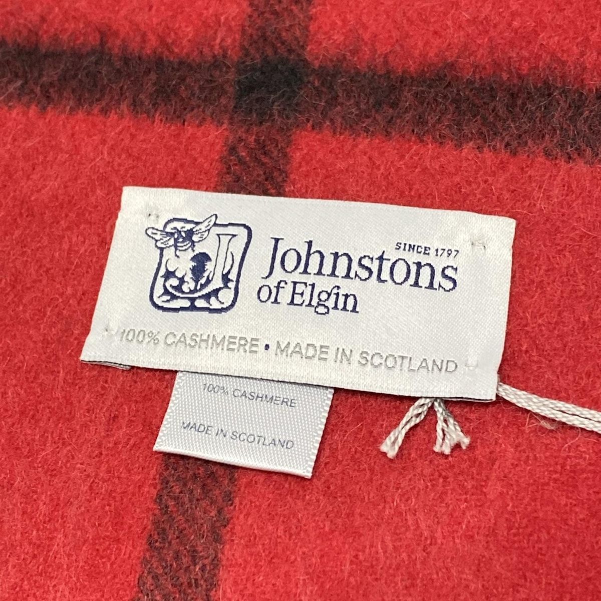 Johnstons of Elgin カシミヤ100% マフラー　レッド 安い新品 Johnstons of Elgin 100%カシミヤ マフラー 赤レッド