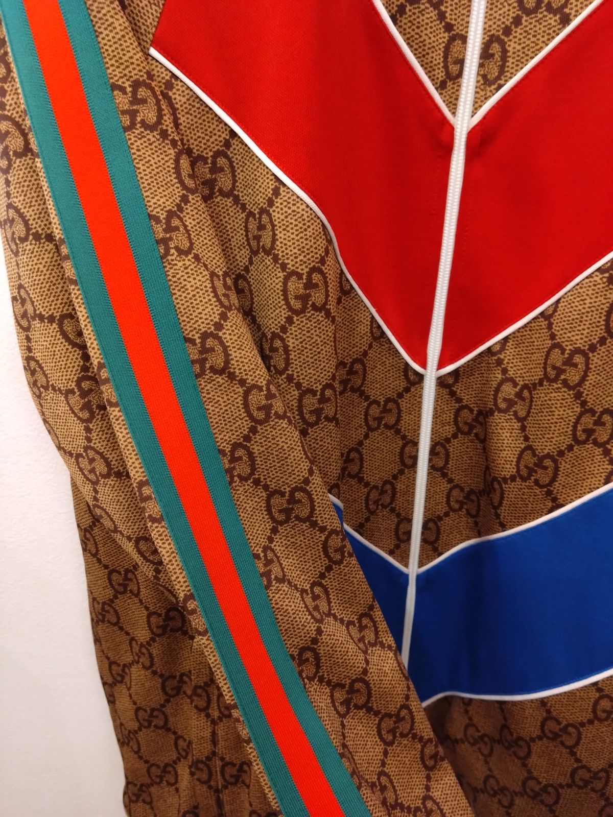 グッチ