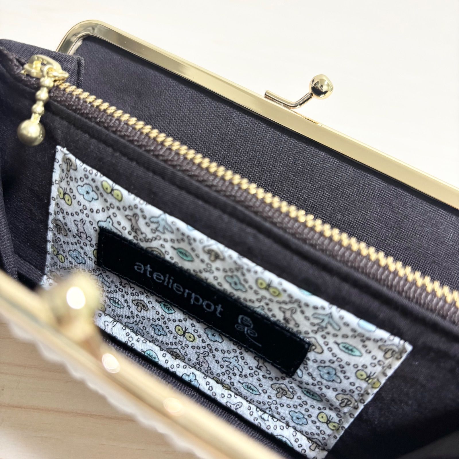 ☆ミナペルホネン☆tambourine beigeのがま口財布☆持手付 - メルカリ