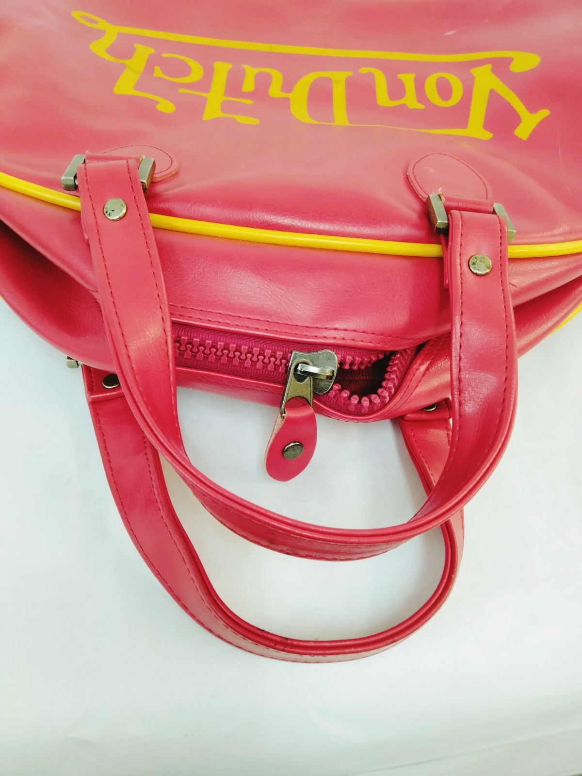 Von Dutch ボンダッチ　ハンドバッグ　ピンク Von Dutch - VonDutch ボンダッチ ボストンバックの通販 by とら