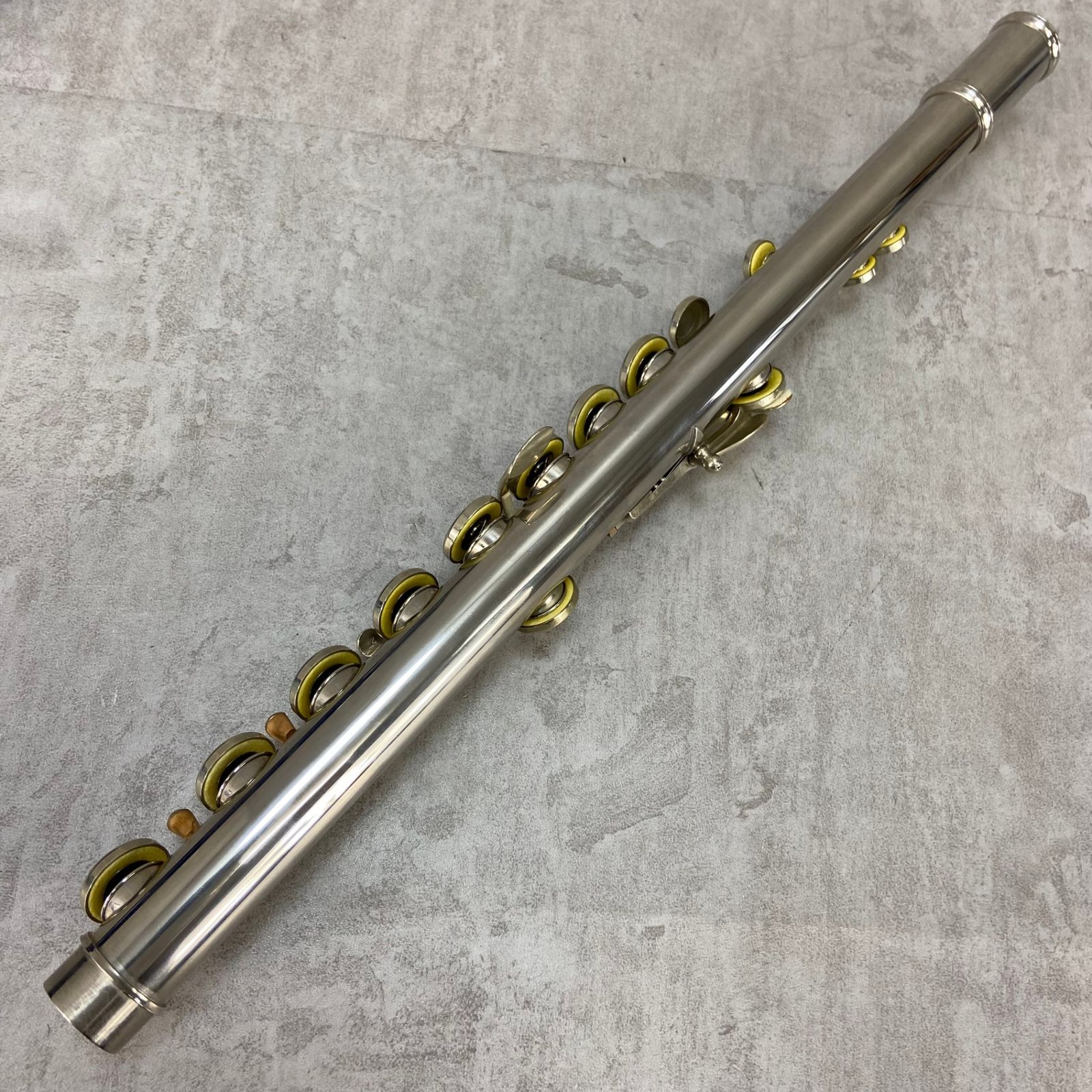 Muramatsu Flute M-120 ムラマツフルート s-l400.jpg