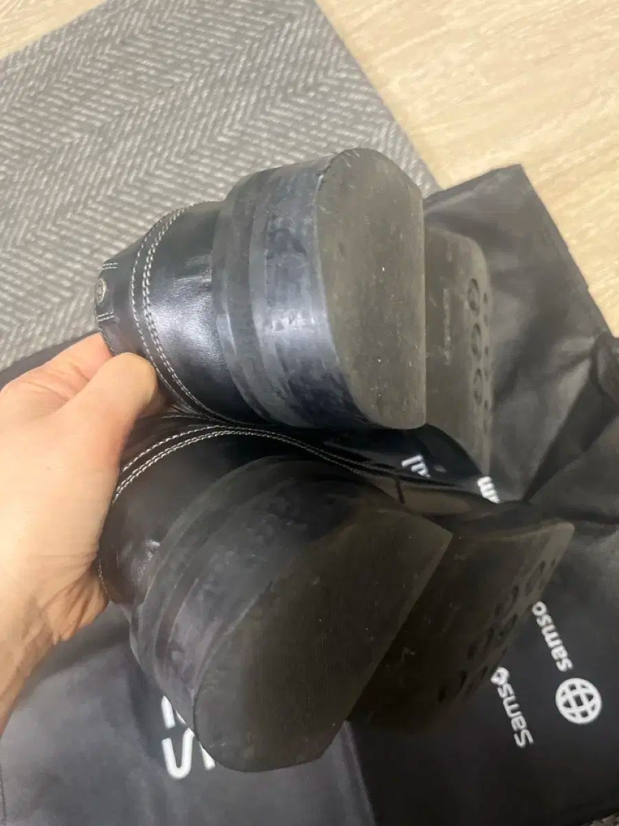 ロストガーデン 黒