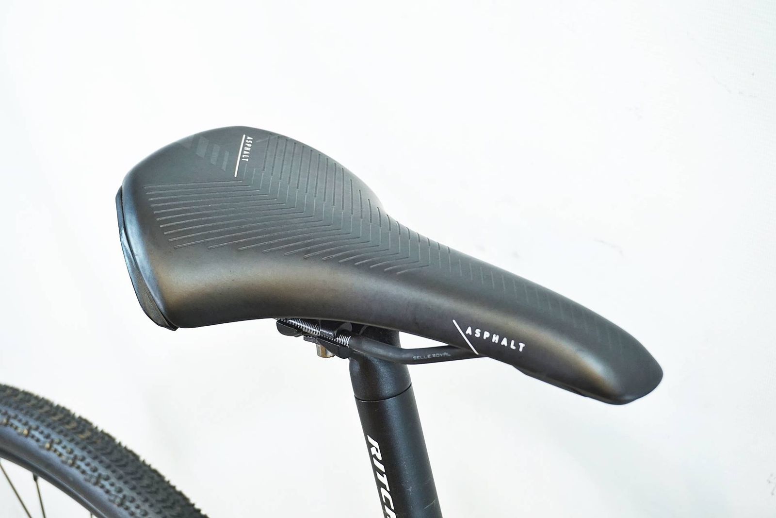 EXPAT 2020年モデル