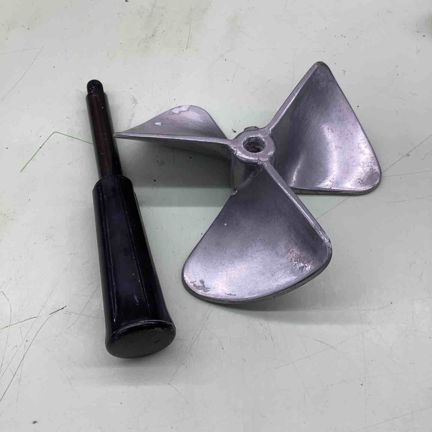 コンクリートかくはん機