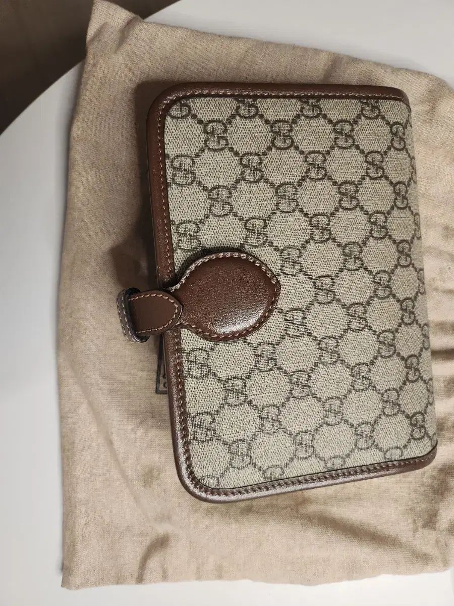 GUCCI グッチ インターロッキング g ミニショルダー