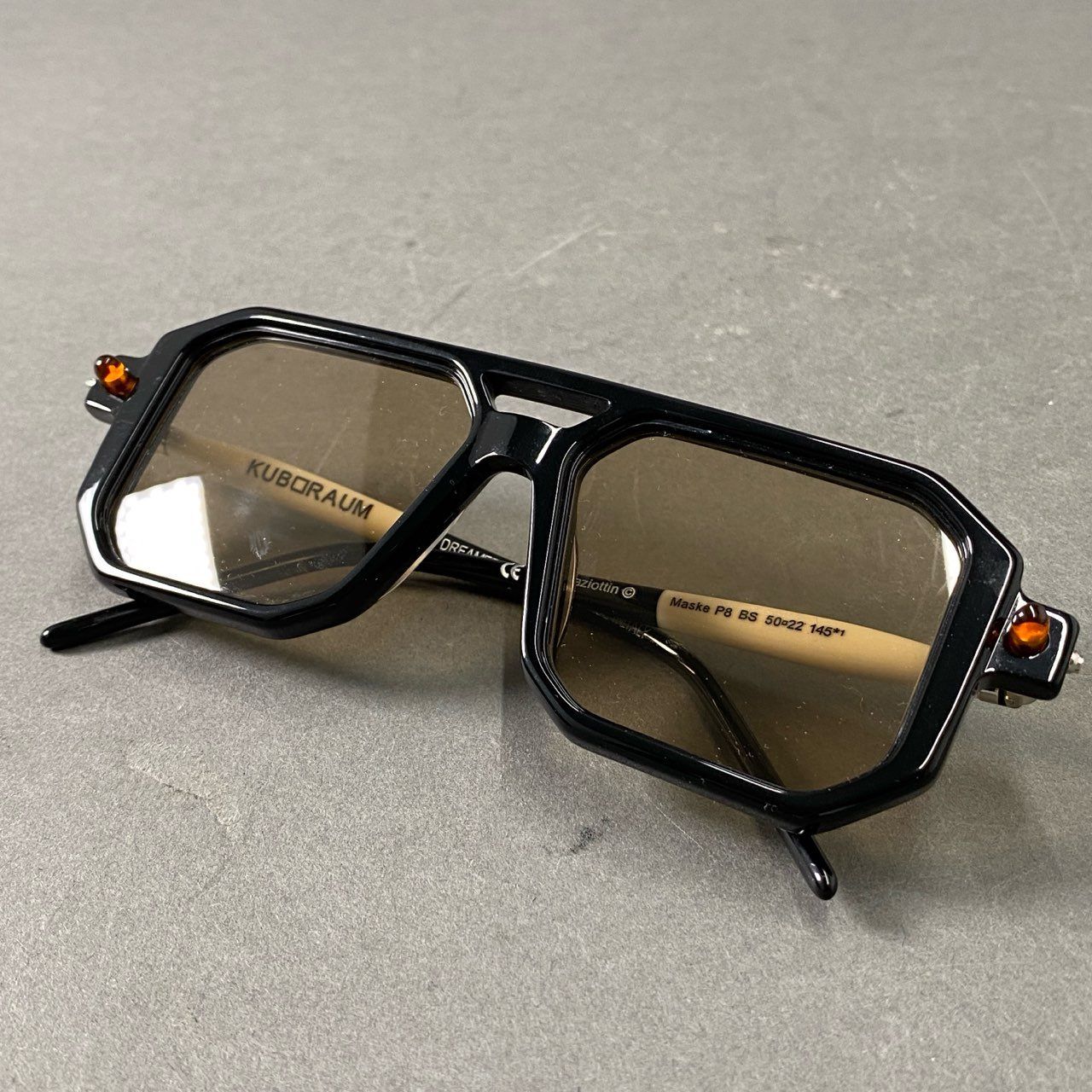 2e14 イタリア製 KUBORAUM クボラム Mask P8 サングラス アイウェア 50
