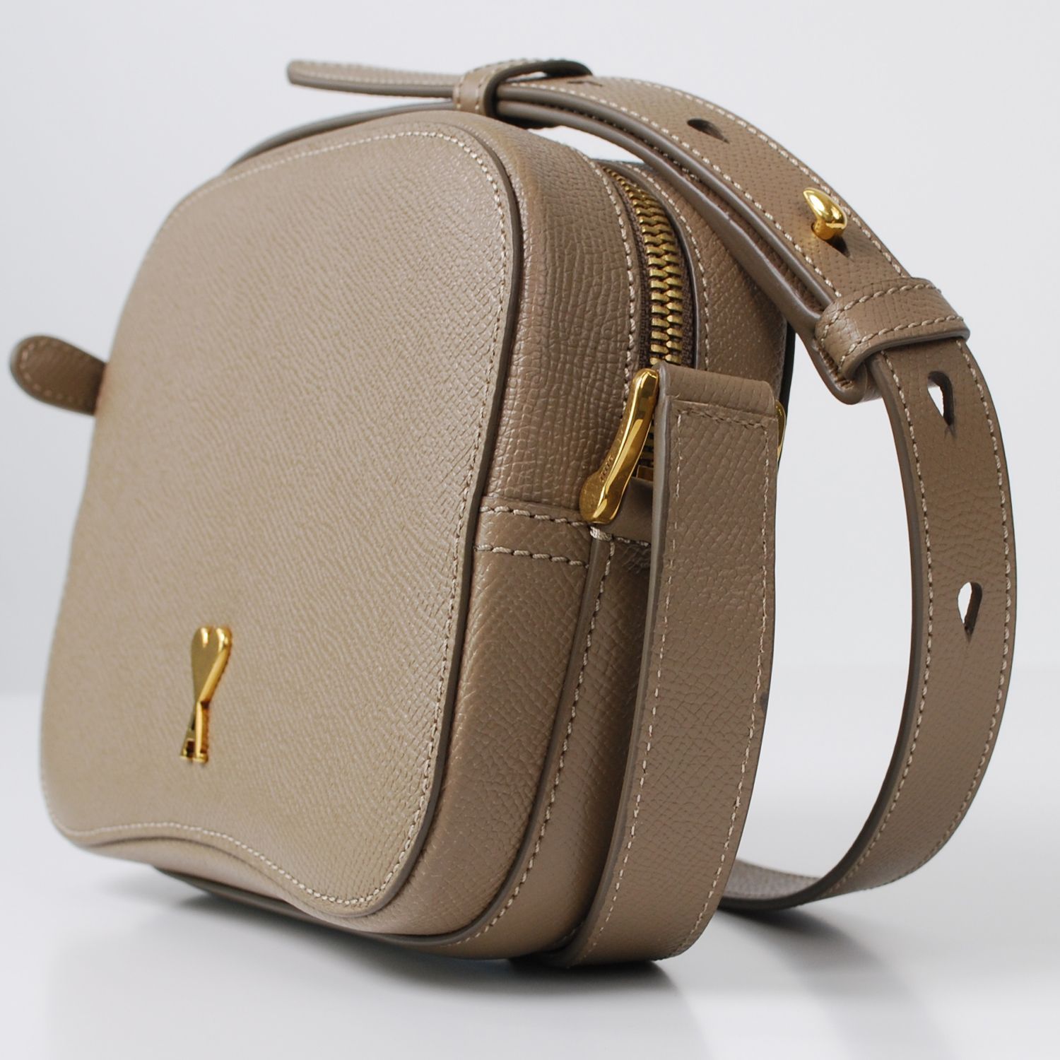 新品未使用】AMI PARIS アミパリス カメラバッグ ショルダーバッグ 