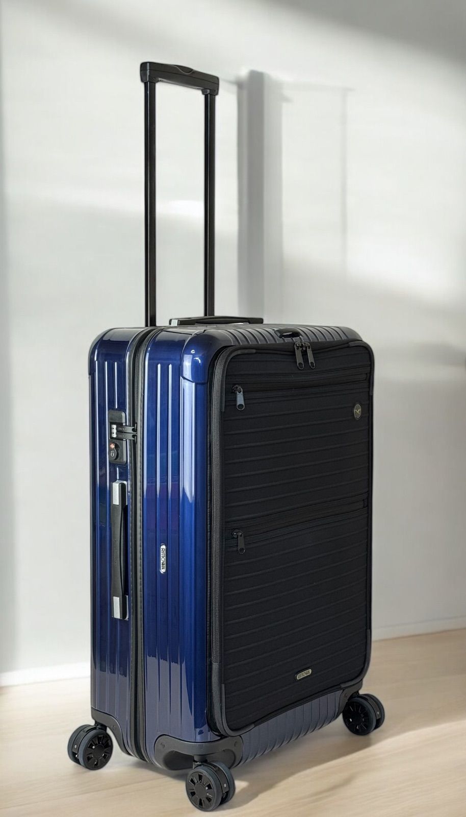 RIMOWA✖️ルフトハンザ ボレロコレクション Multiwheel 85L 4輪 ブルー ◆ ◆ 1732049 5-8泊滞在