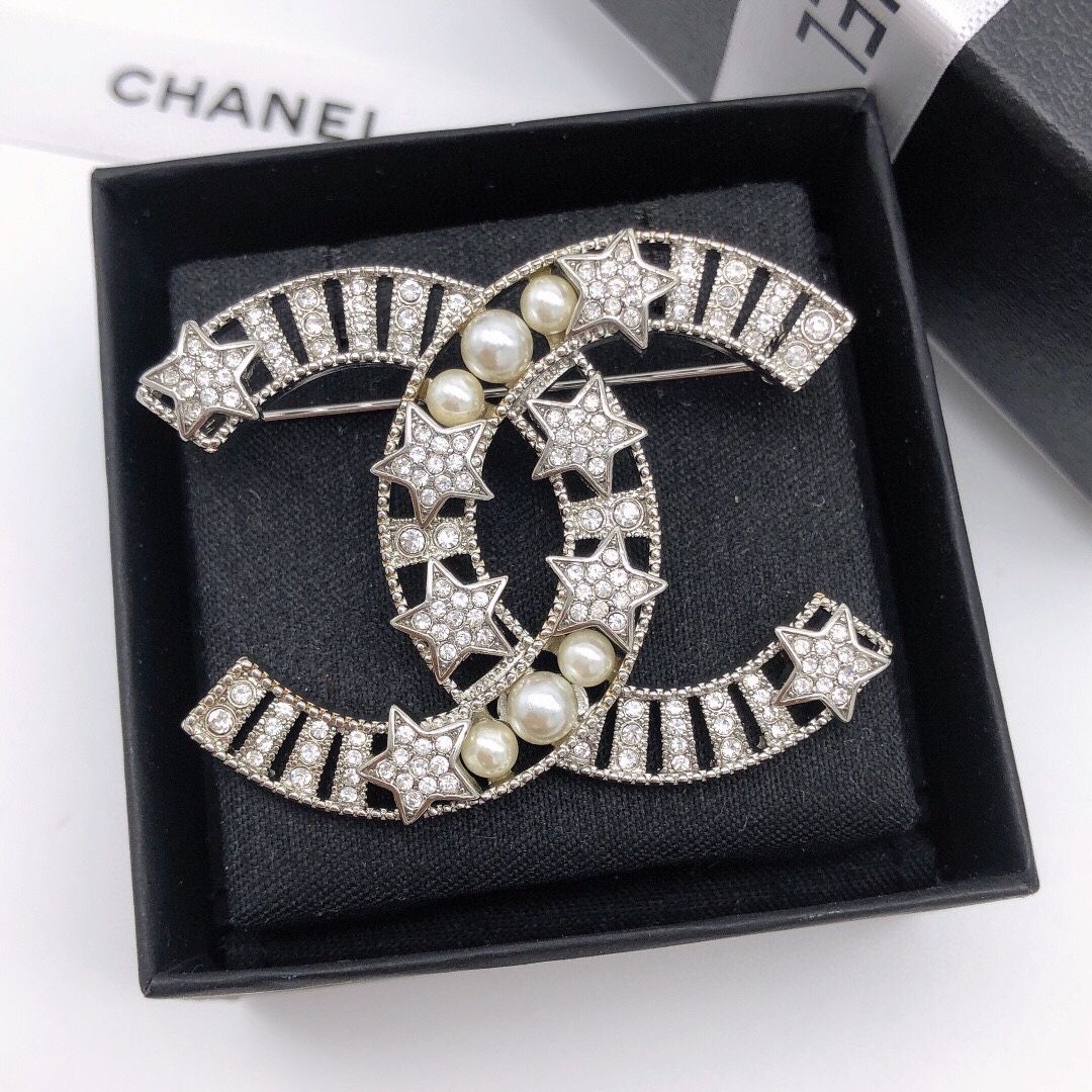 新品未使用】シャネル Chanel ブローチ 星モチーフ パール＆ライン 