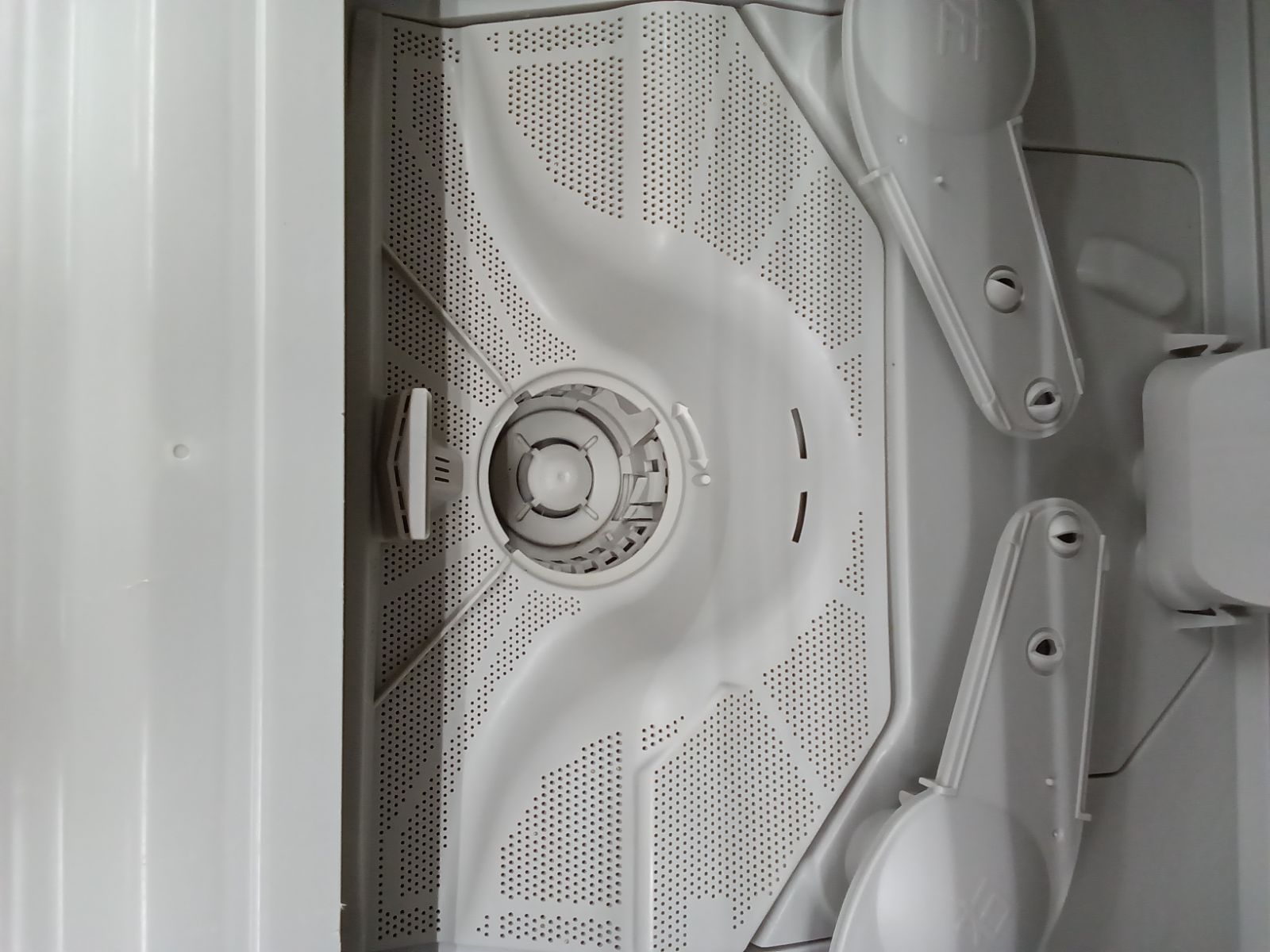 食器洗い乾燥機 2020年製