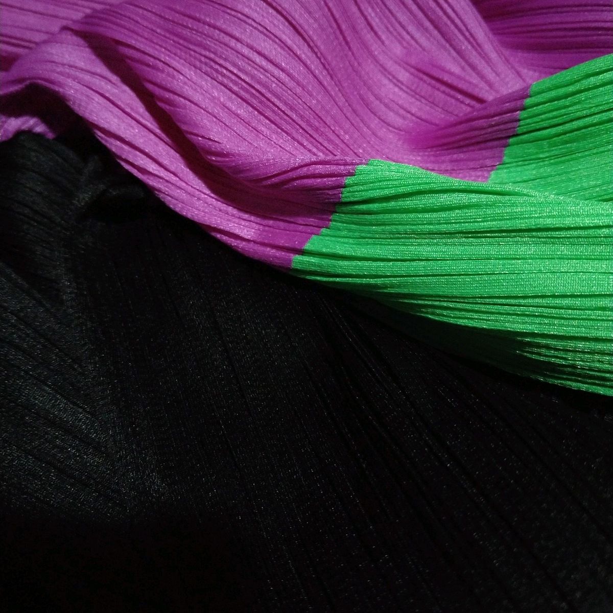 PLEATS PLEASE プリーツプリーズ パンツ サイズ2 M レディース - 黒×パープル×グリーン フルレングス 変形デザイン プリーツ DECORATOM_COM_BR