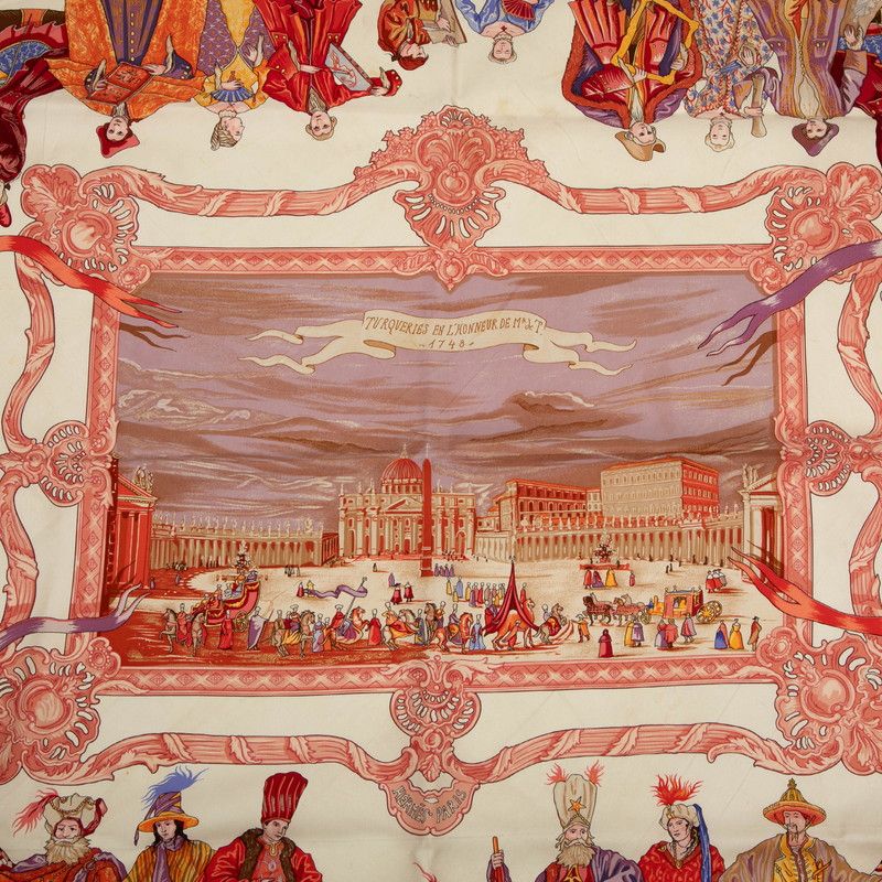 エルメス カレ90 TURQVERIES EN L HONNEUR DE MHT ムッシュ ド Tのためのトルコ行進曲 レッド マルチカラー シルク レディース HERMES 1-0231478