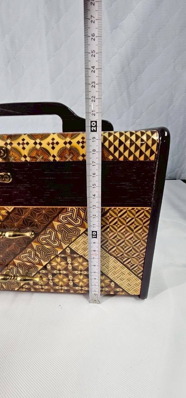 箱根寄木細工❤3段引き出し収納ボックス　伝統工芸品　昭和レトロ　即購入可能 2025年最新】箱根寄木細工の人気アイテム - メルカリ