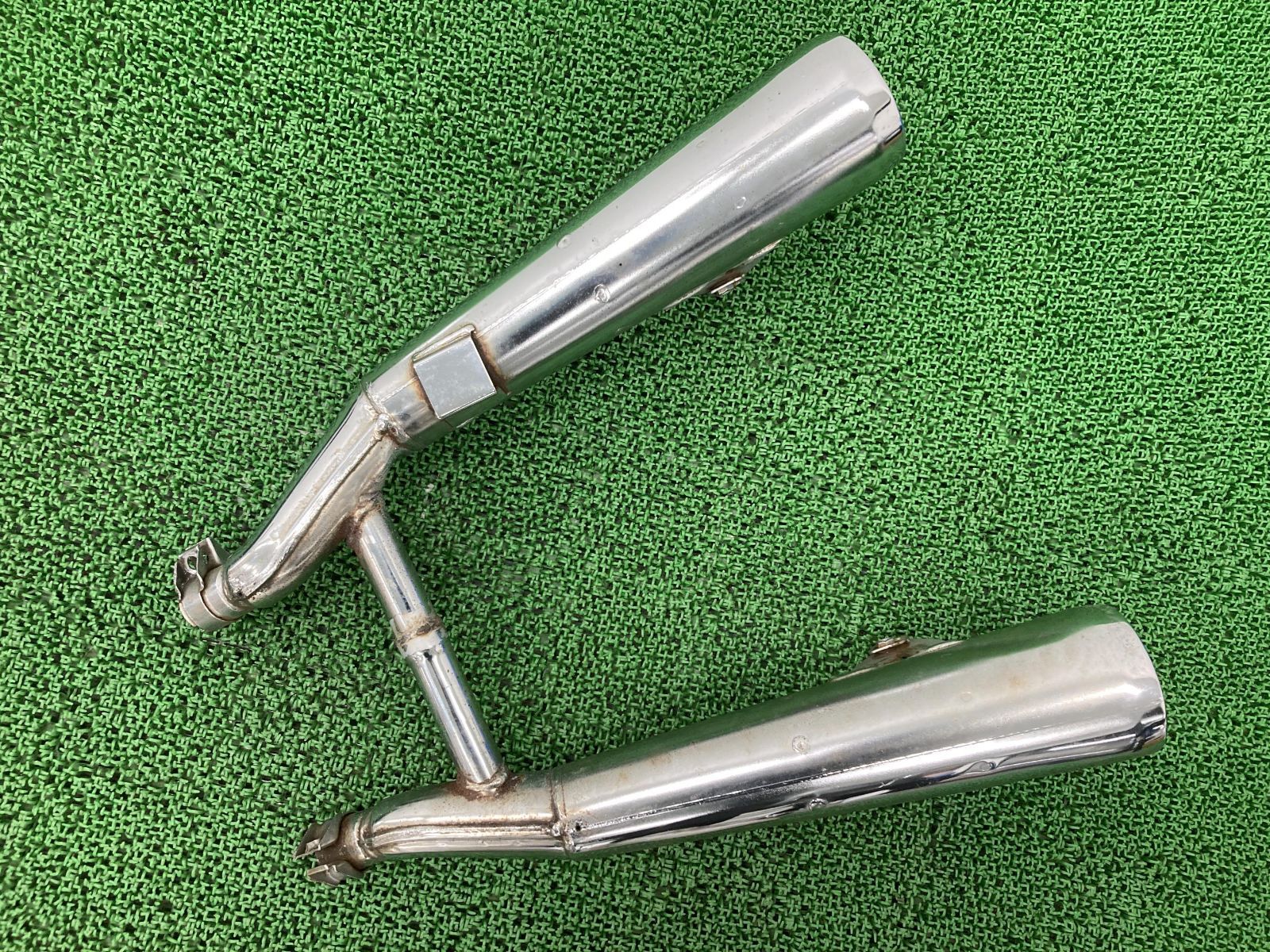 ルネッサ サイレンサーマフラー 4DN ヤマハ 純正 中古 バイク 部品