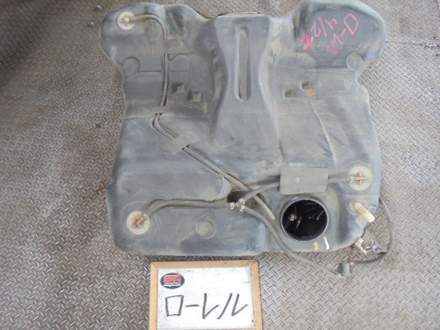 5FP4022 DD3 日産 ローレル GC35 前期型 クラブSタイプX フューエルタンク 燃料タンク