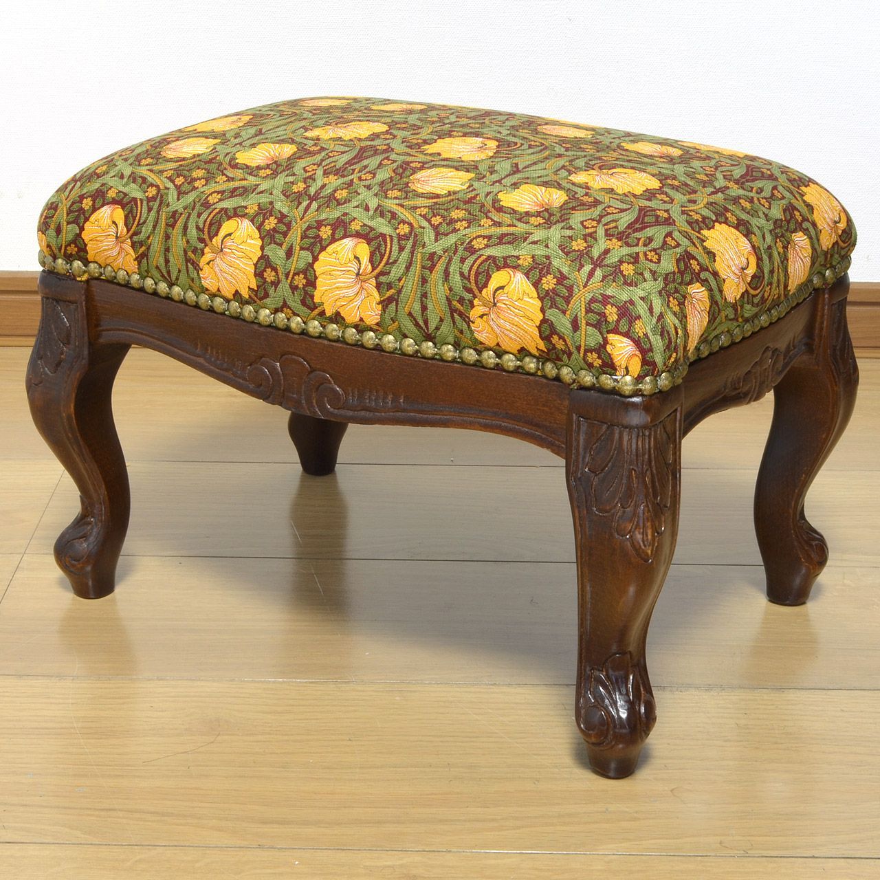 イタリア製 スツール レッドモケット 猫脚 赤 ベルベット 木製 完成品 イタリア製 スツール レッドモケット 猫脚 赤 ベルベット 木製 完成品