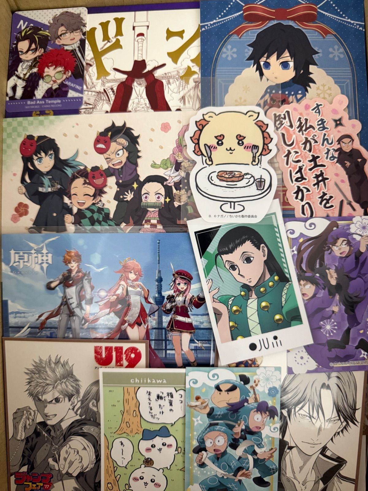 紙類　アニメ　ゲーム　まとめ売り　大量　コースター　ポストカード　カード 紙類 アニメ ゲーム まとめ売り 大量 コースター ポストカード