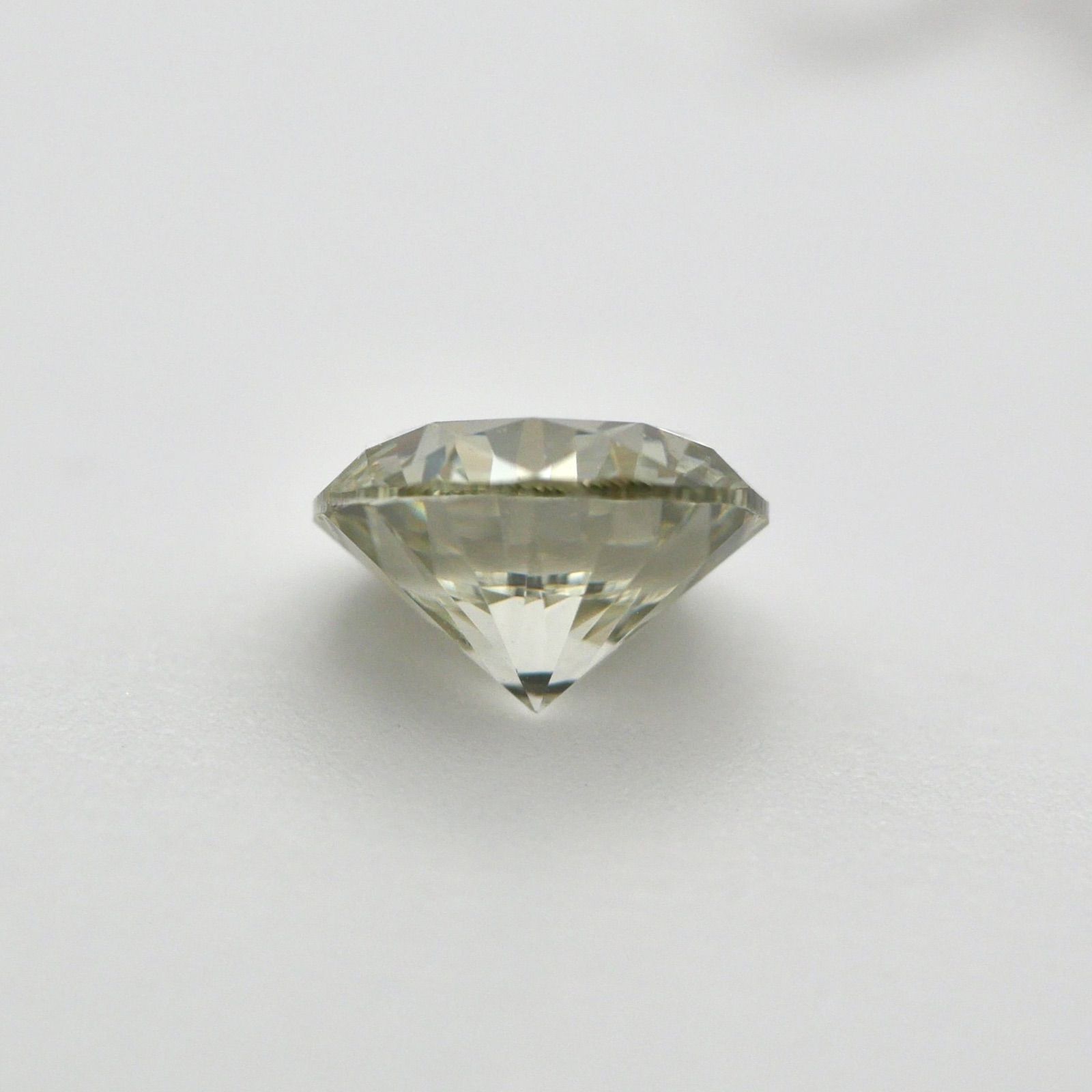 大粒0.369ct