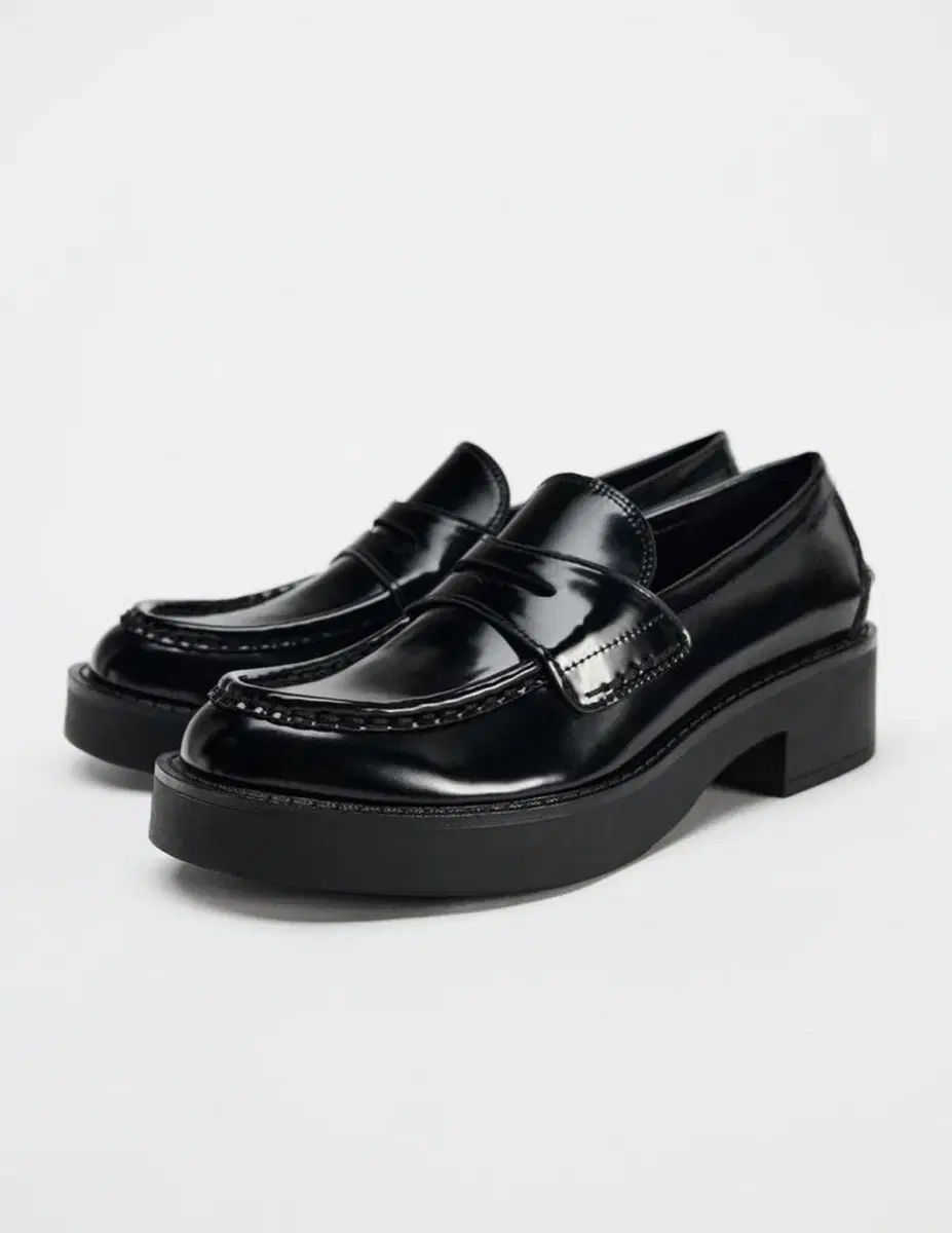 ZARA(ザラ) ローファー 36 1 寿司 着用