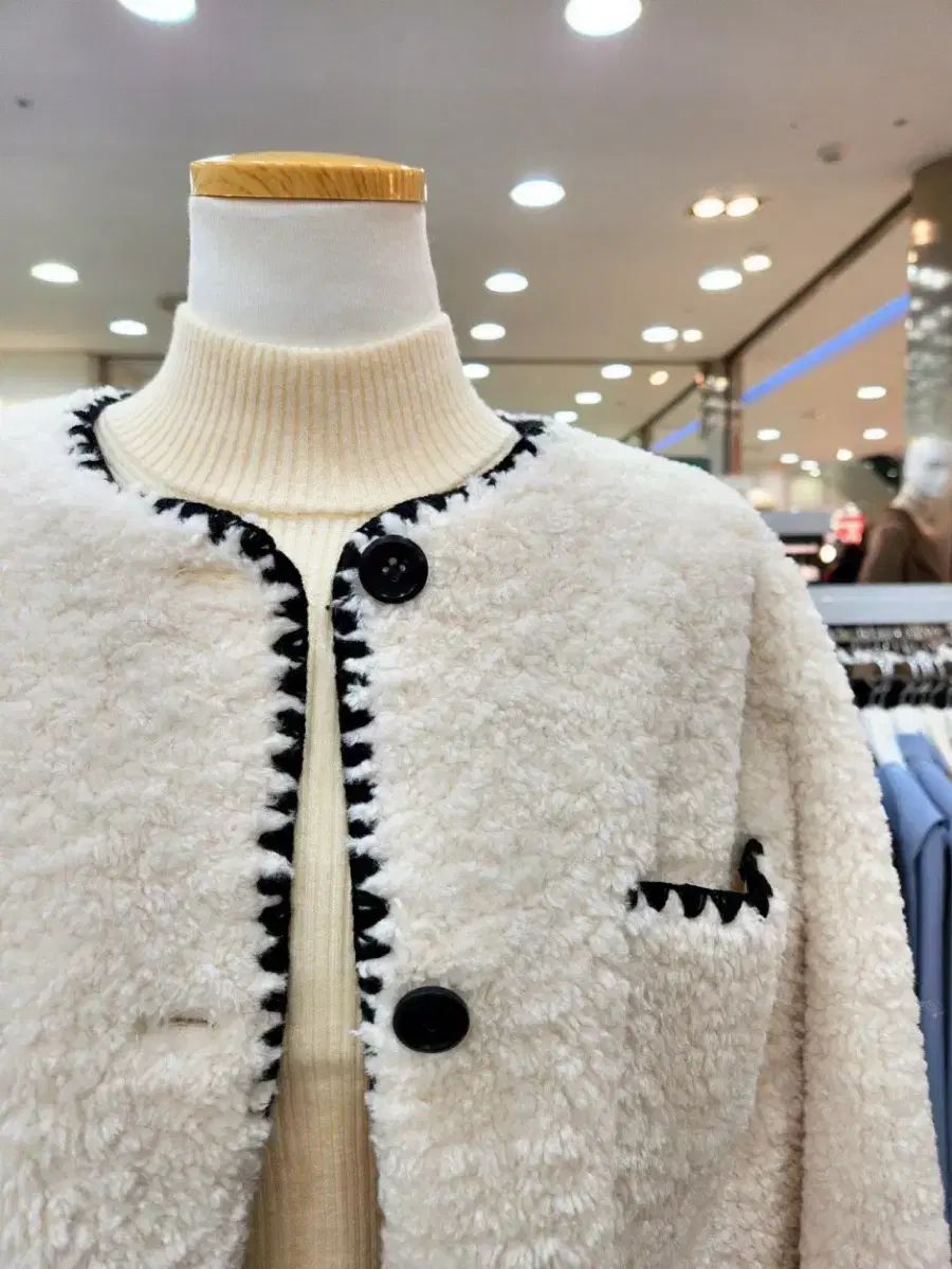 バイカラー ボアジャケット