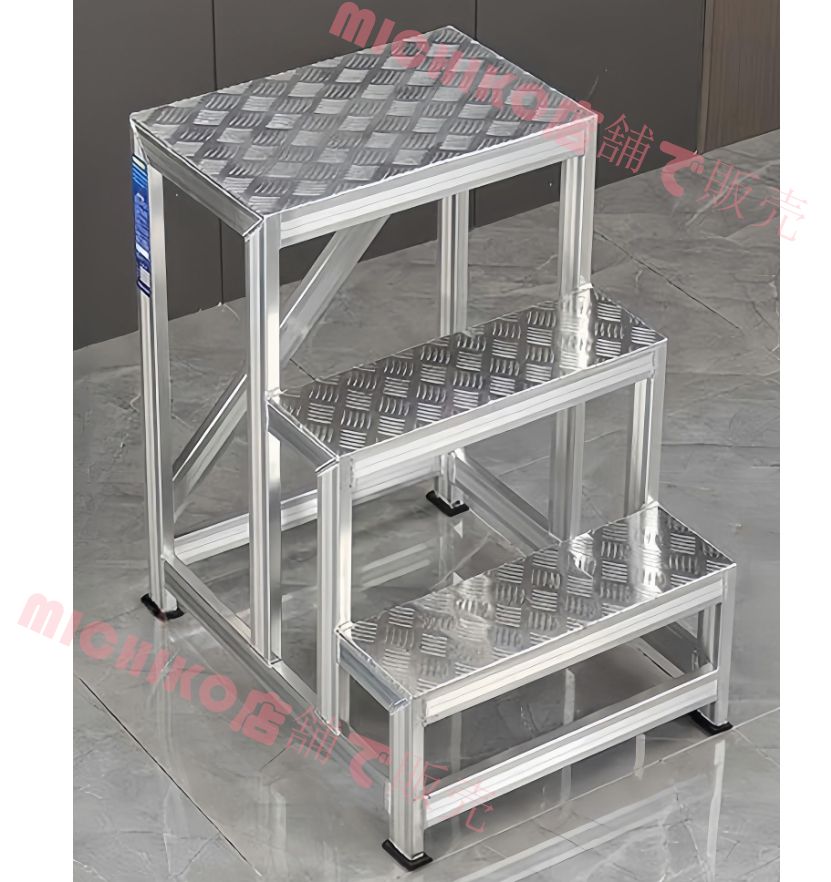 3段はしご 作業用踏台 ステップスツールステッ ステップ台 階段 はしご 踏台 ステップ台 踏み台 段差解消 防水性 日焼け防止性 耐腐食性 幅広のステップ面は安定感があり滑りにくいです 安定性と強度に優れています 地面を傷つけません 多機能