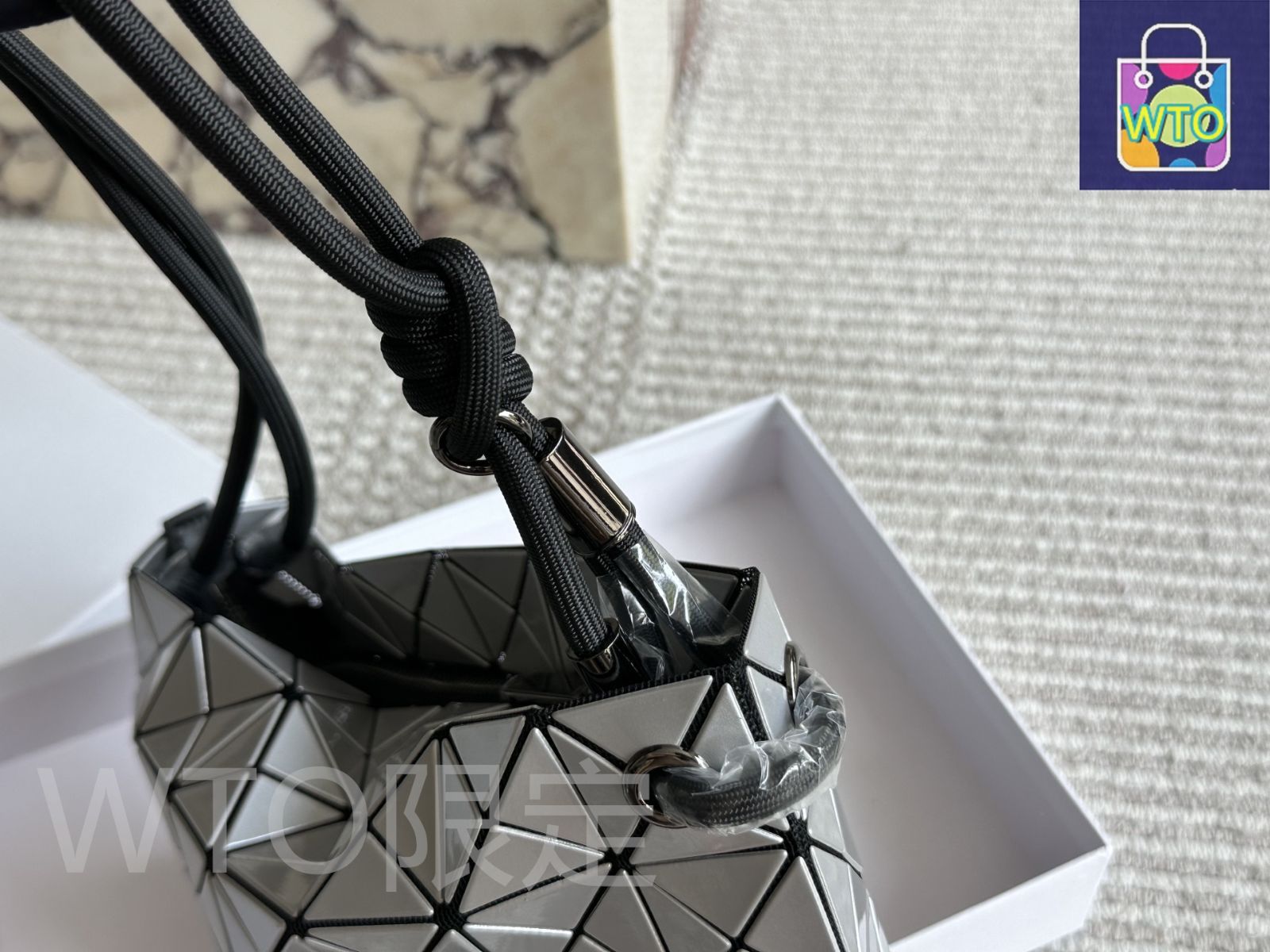 今日特価】Issey Miyake イッセイミヤケ 生豆腐バッグ