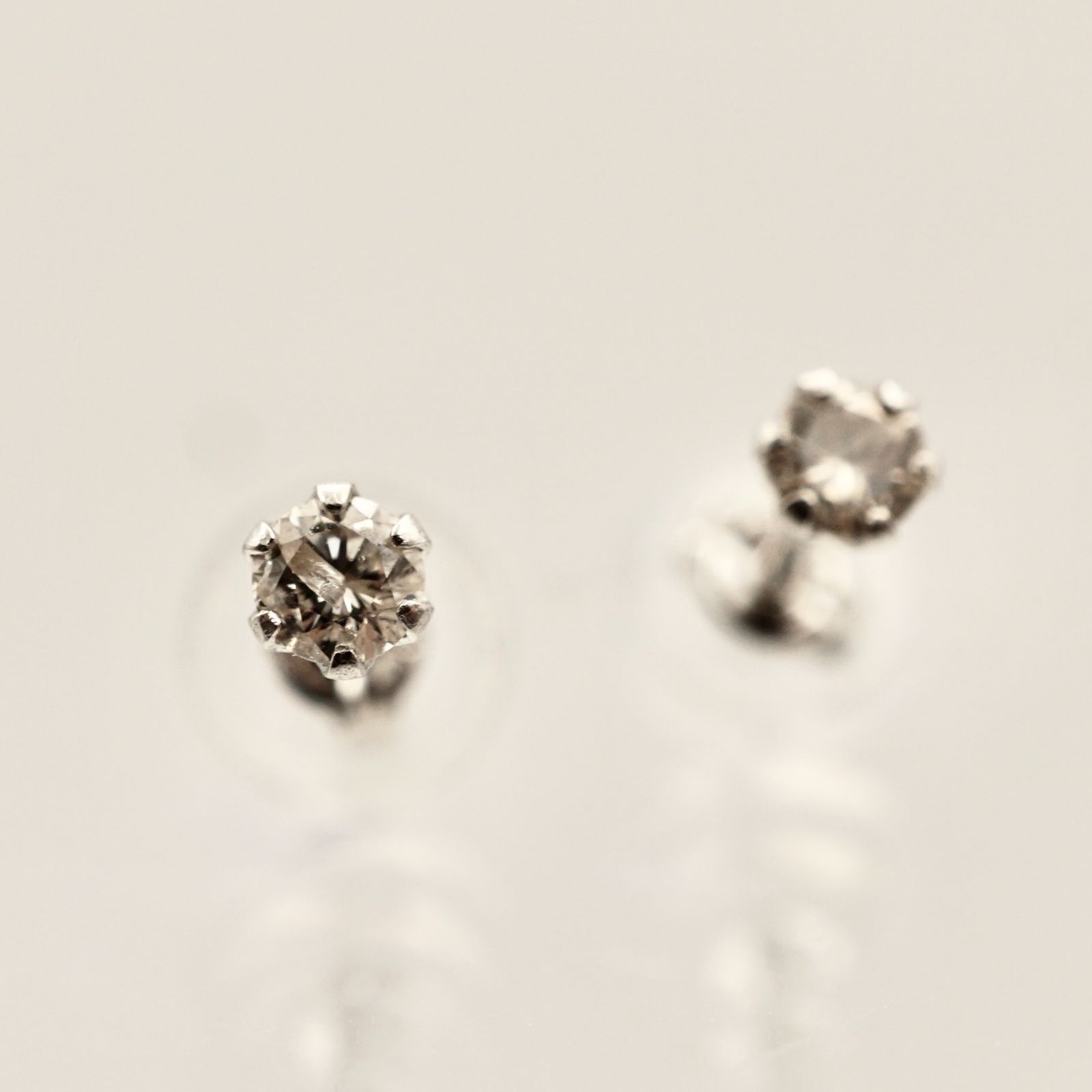 PT900 ダイヤ 0.10ct スタッドピアス 6本爪 保証書付 0.1ct プラチナ