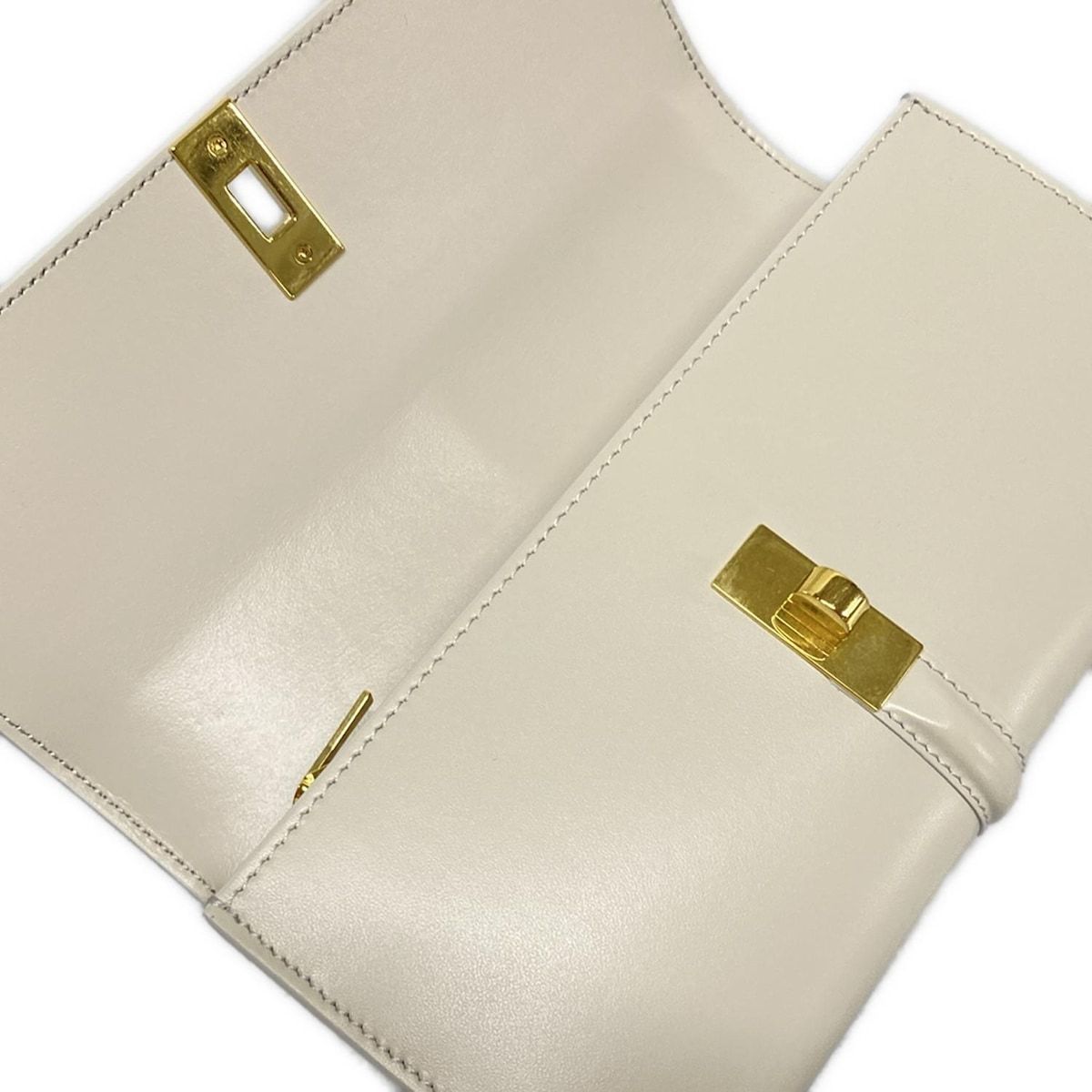 CELINE(セリーヌ) 長財布 ラージウォレット 16 (セーズ CELINE(セリーヌ) 長財布 ラージウォレット 16 (セーズ