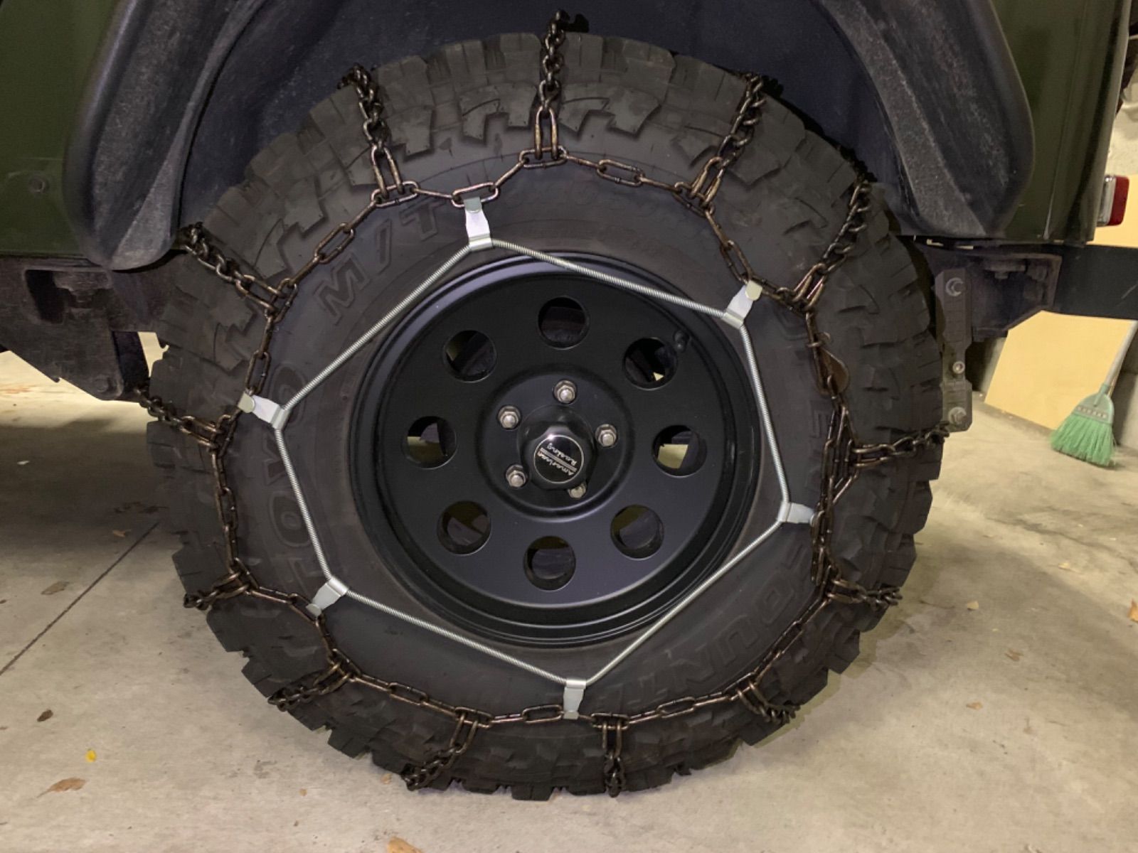 275|70R17 255|75R17 285|70R17 オフロードタイヤ タイヤチェーンバンド付き
