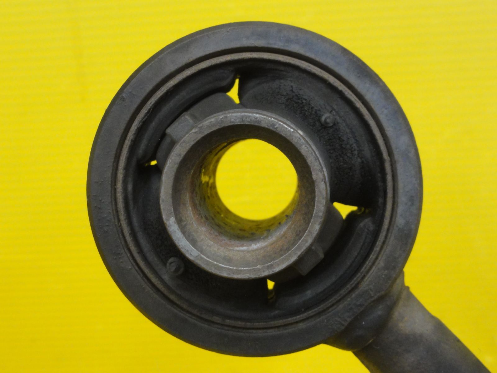 フロント ロアアーム