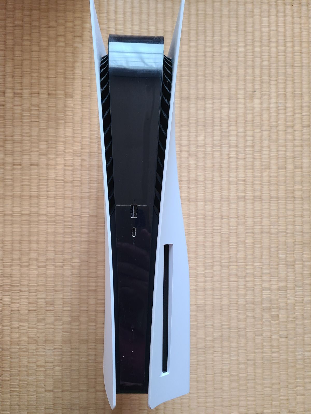 PlayStation5 CFI-1000A ディスクドライブ搭載モデル 本体のみ PS5 WWW_NOITHATQUANGTHANH_NET