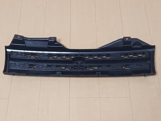SUZUKI スズキ JB23 ジムニー 純正グリル スズキ純正 ジムニー JB64 シエラ JB74 フロントグリル