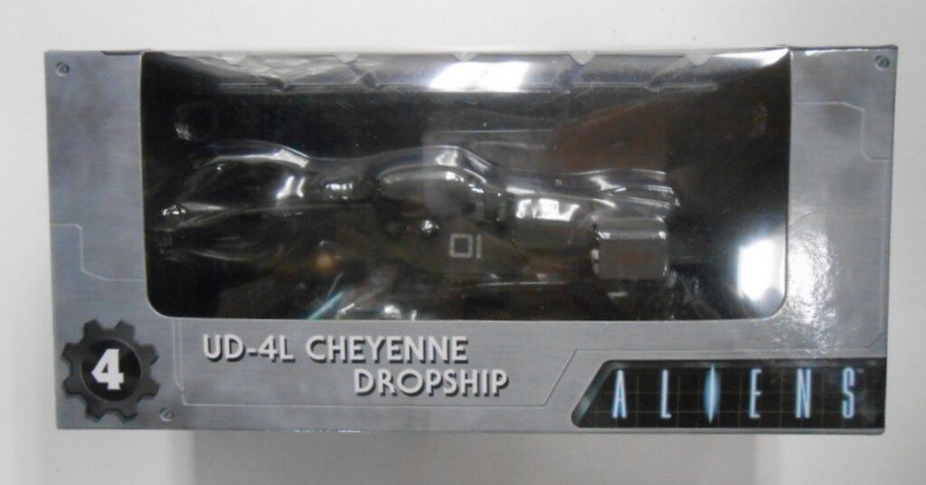 NECA CINE MACHINES UD-4L CHEYENNE DROPSHIP 4