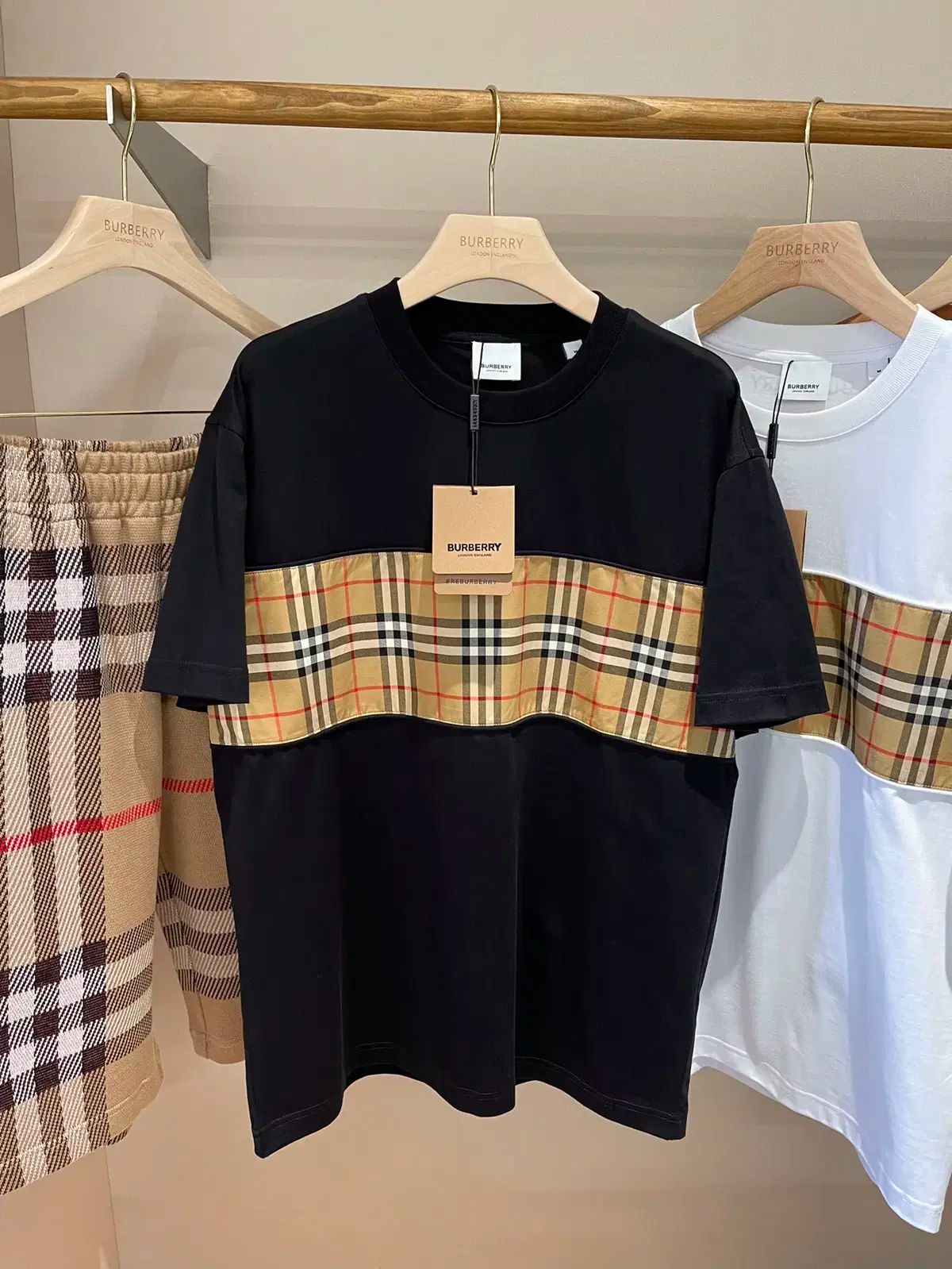 Tシャツ