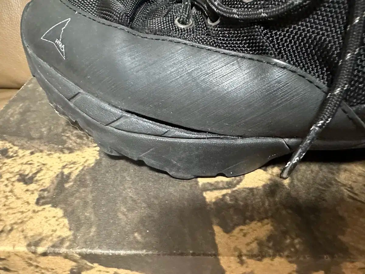 ハイキング ニール