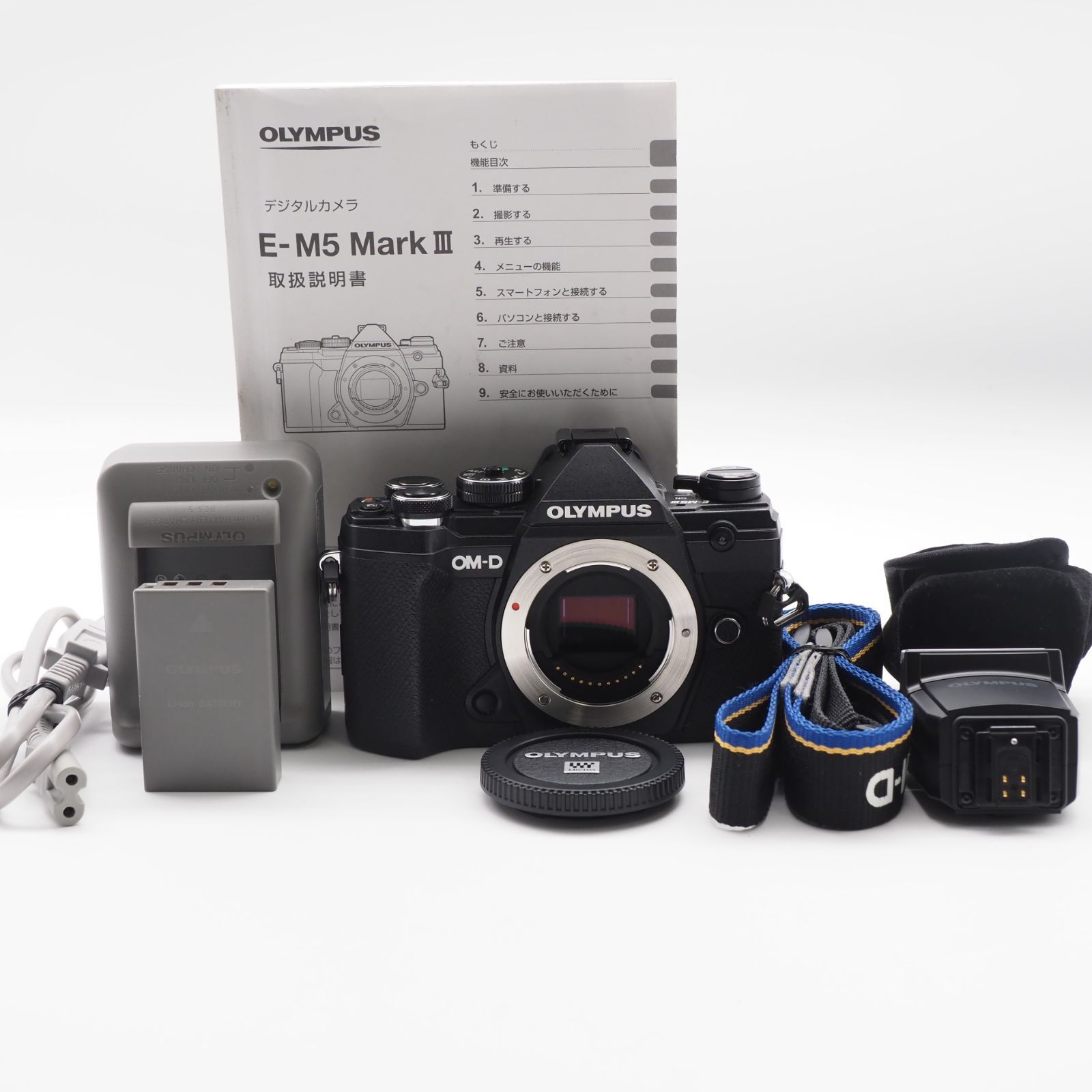 ☆ショット数2765回の新品級☆ OLYMPUS ミラーレス一眼カメラ OM-D E 
