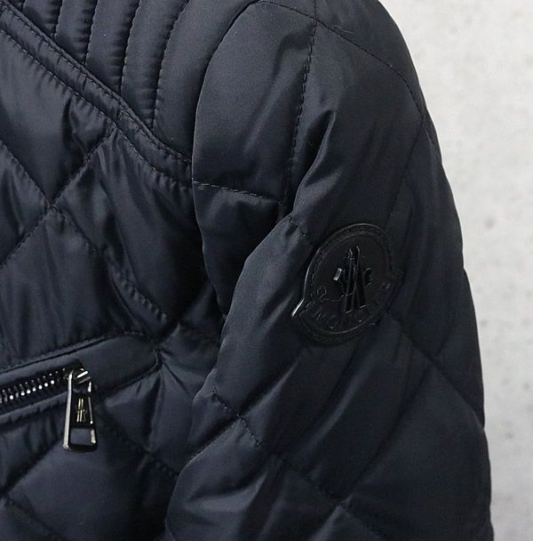 美品 MONCLER 恋しい モンクレール ライダースダウン BREITMAN サイズ0