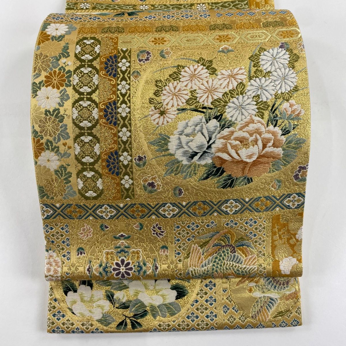 袋帯 美品 秀品 草花 鳥 唐織 箔 金色 六通 正絹 【中古】 - メルカリ