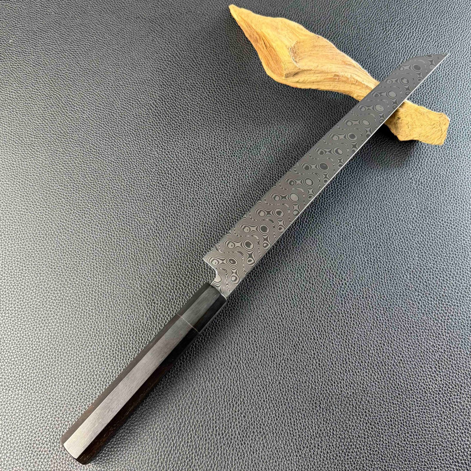 先丸柳刃包丁 9寸（刃渡り270mm）ダマスカス鋼 本刃付け 八角柄（購入