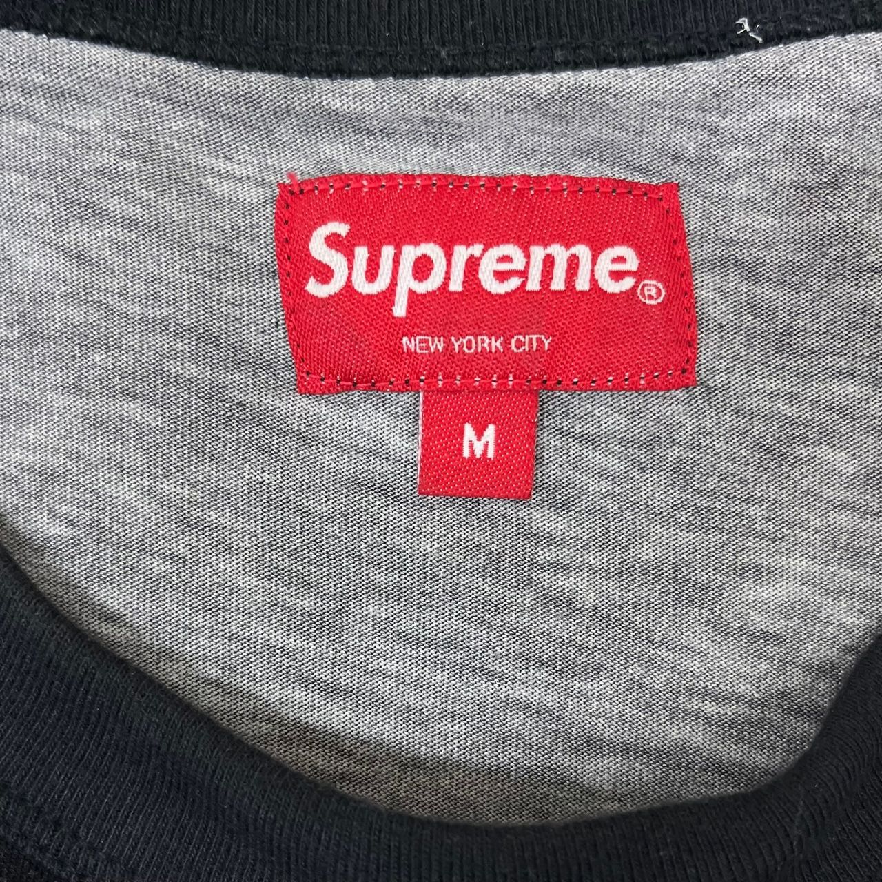 SUPREME 21AW The Crow Raglan Top ロンT Supreme The Crow Raglan L S Top (FW21) - $110