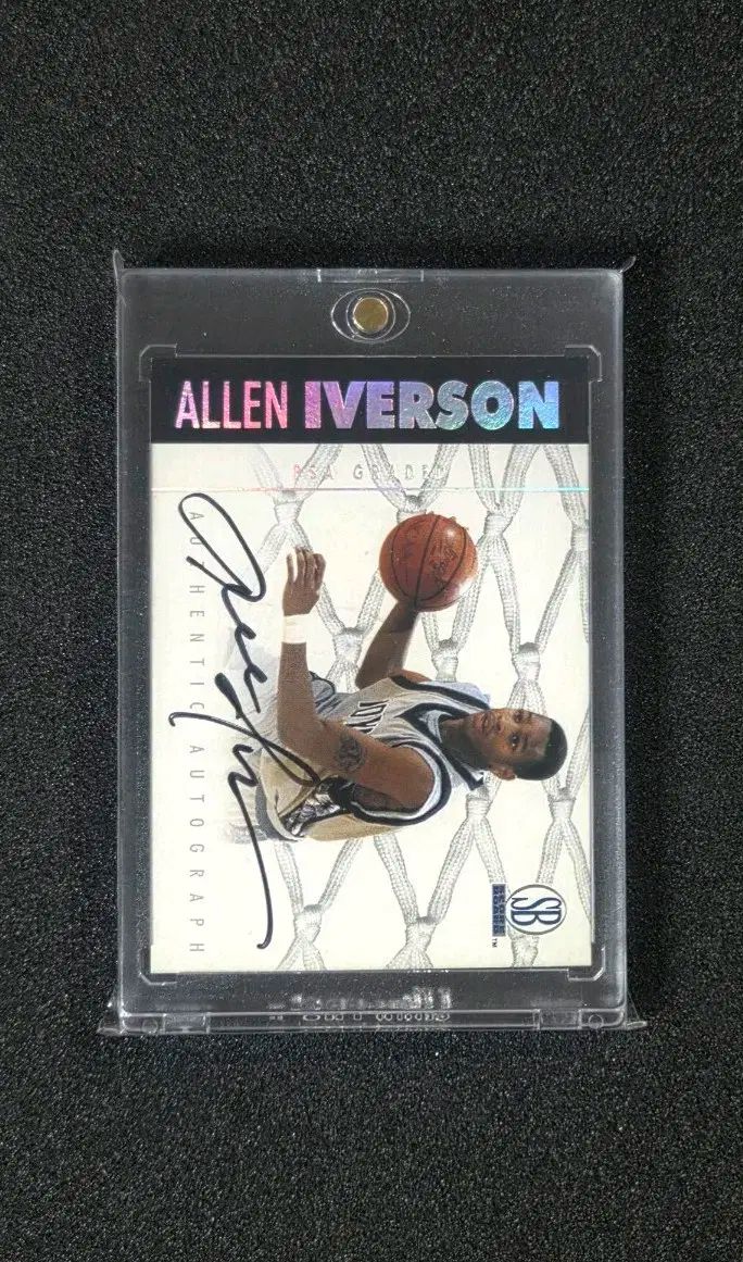 エレン イェーガー エレン アイ キー ルーキー フールネーム 単オート カード