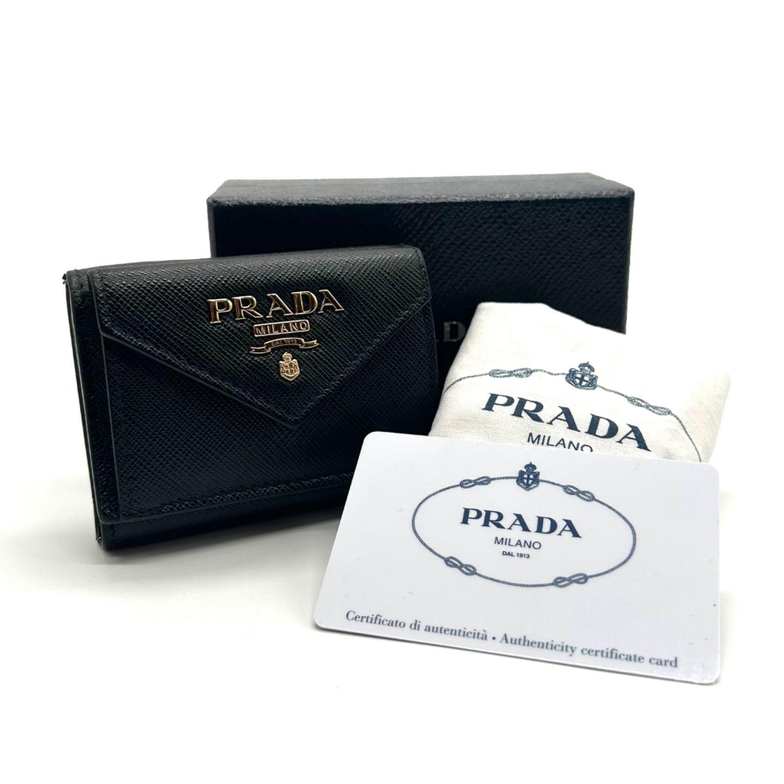 PRADA プラダ 三つ折り財布 サフィアーノ コンパクトウォレット