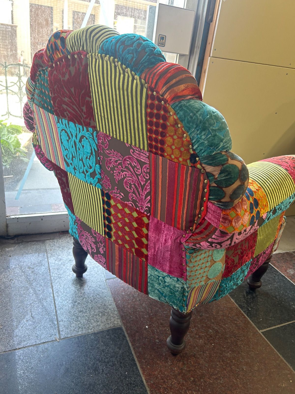 左側　金華山織　ベロア生地　ヴィンテージ　ソファ　アンティーク　レトロ　IZ 左側 金華山織 ベロア生地 ヴィンテージ ソファ アンティーク