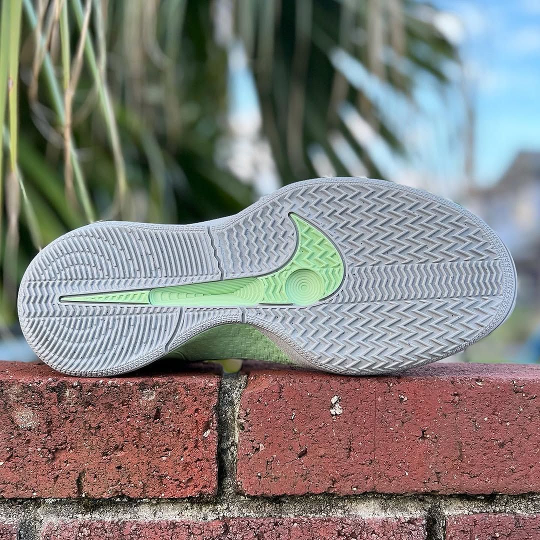 NIKE SABRINA 2 'THE BRIDGE' ナイキ サブリナ 2 ウィメンズ 26.0cm