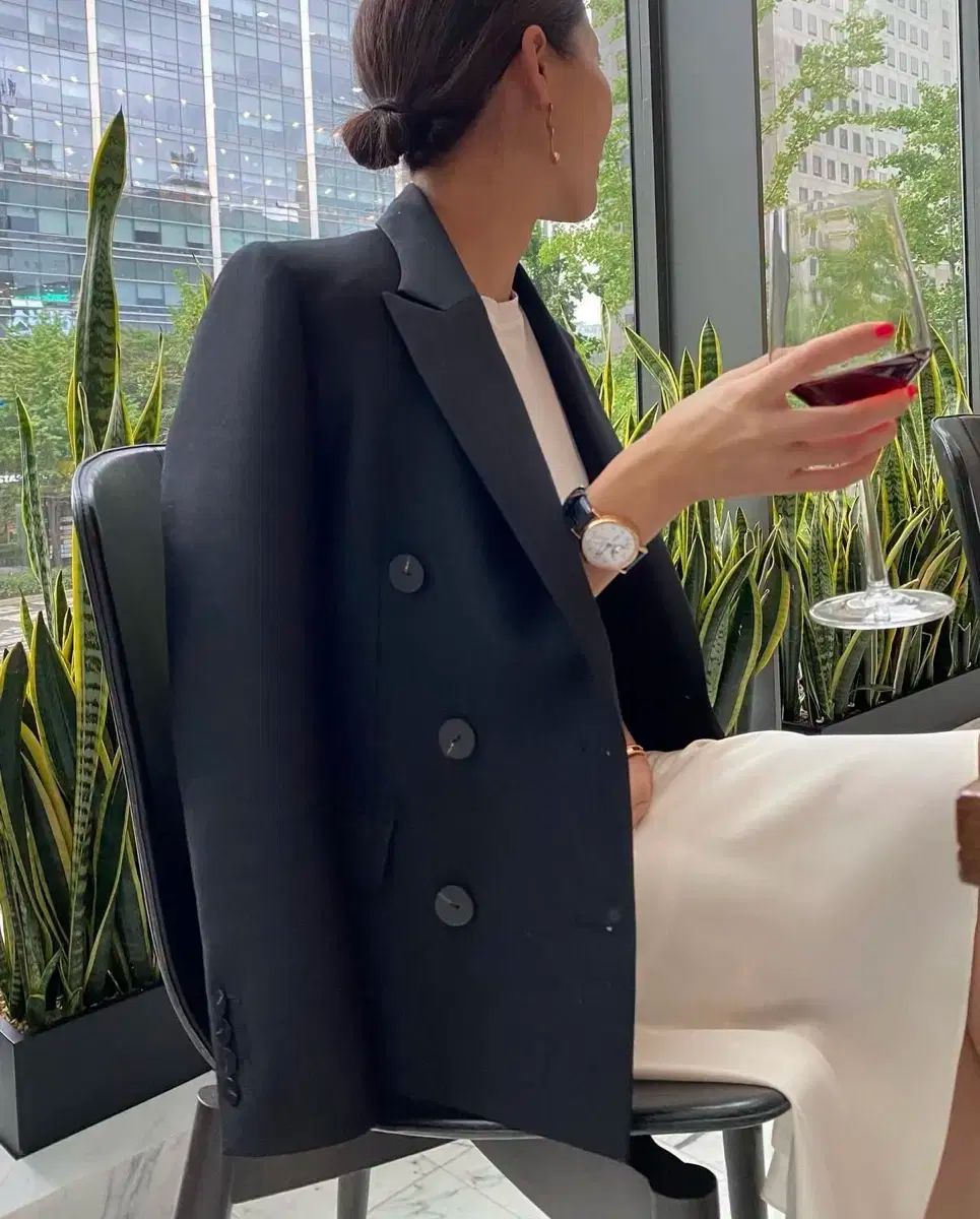 32万 ビグレー ウールシルク ジャケット ブラック Sサイズ