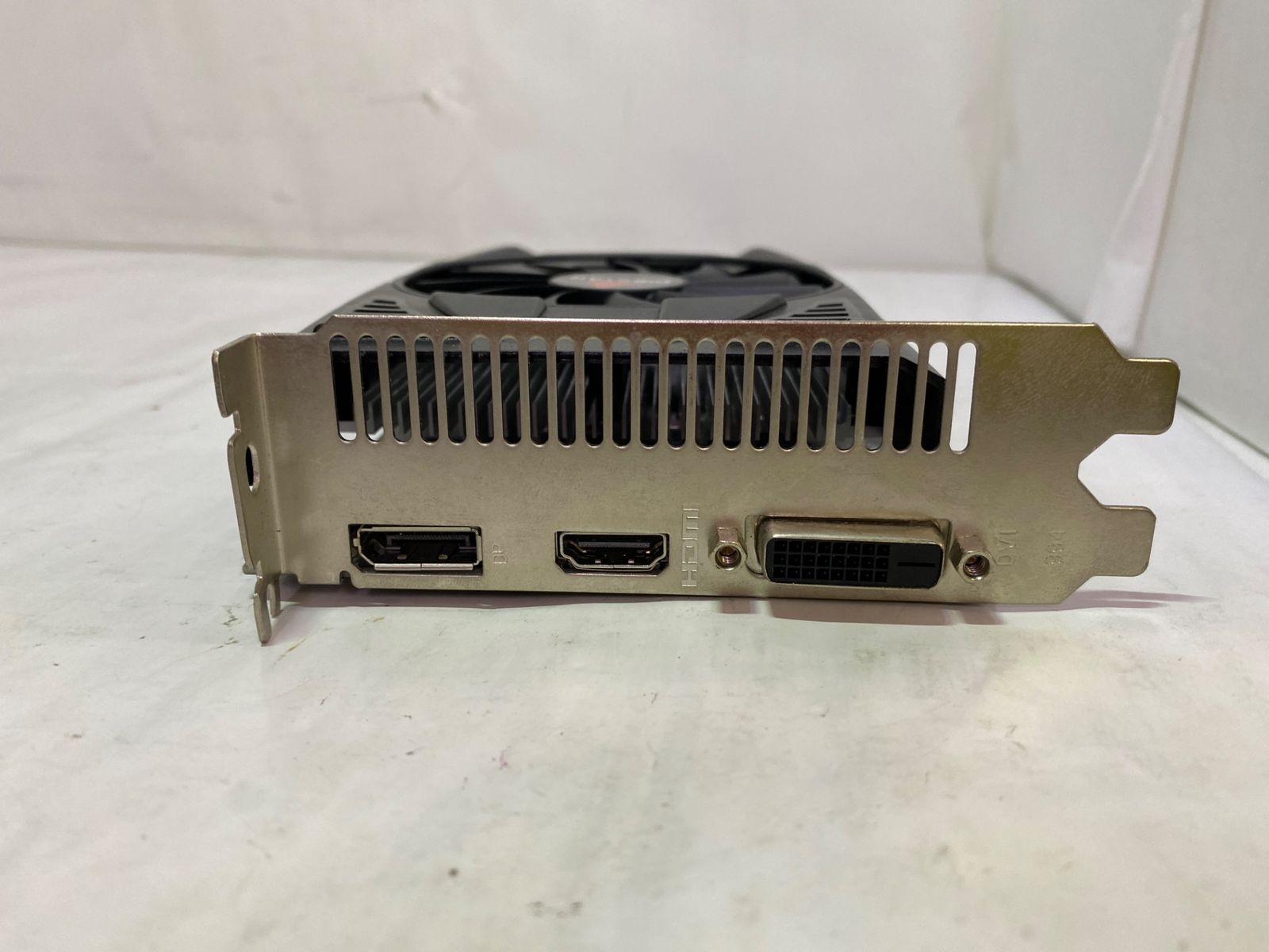 PCパーツ各種　corei3770k、Radeon RX 560など ASRock | AMD Radeon™ RX 7600 Phantom Gaming 8GB OC